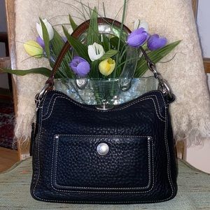 X POSTED RARE VINTAGE EUC CHELSEA BLACK PEBBLED LEATHER SMALL HOBO